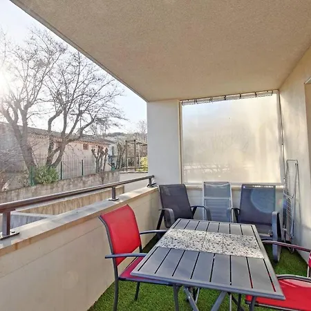 Le Farniente -parking & Terrasse Апартаменты *